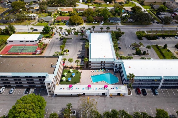 Park Royal Orlando image 11